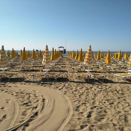 Apartment Mare E Laguna Lido di Jesolo Exteriör bild